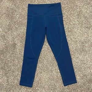 ZYIA Light N Tight Cropped Navy Leggings, size 2, EUC